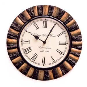 WOODEN COLONIAL DESIGN CLOCK