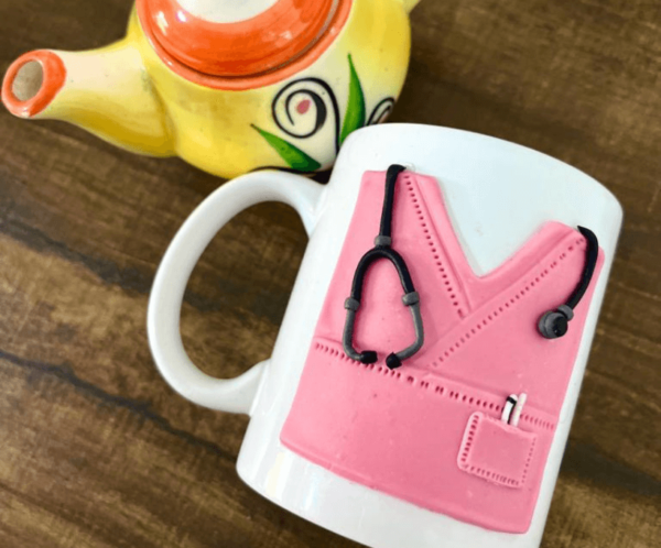 AMI1600 Nurse or Doctor Personalized Mug for Gift