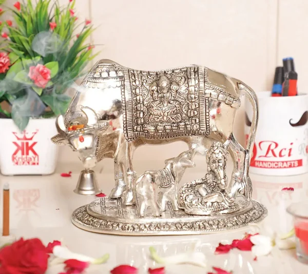 MG0006A Metal Kamdhenu Cow & Calf with Bal Gopal Krishna Statue for Good Luck (Silver, 19 x 13.5 x 17 cm)