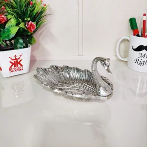 Handmade Decorative Feng Shui Metal Pan Leaf Hanging Ganesh Ji Statue (Silver Green)