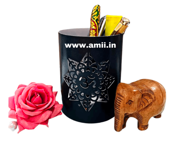 AMII84.png Metal pen stand with desk organizer